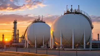 Natural Gas (Henry Hub) Nears 3.00 USD as Tepid Storage Injections Highlight Structural Demand Strength